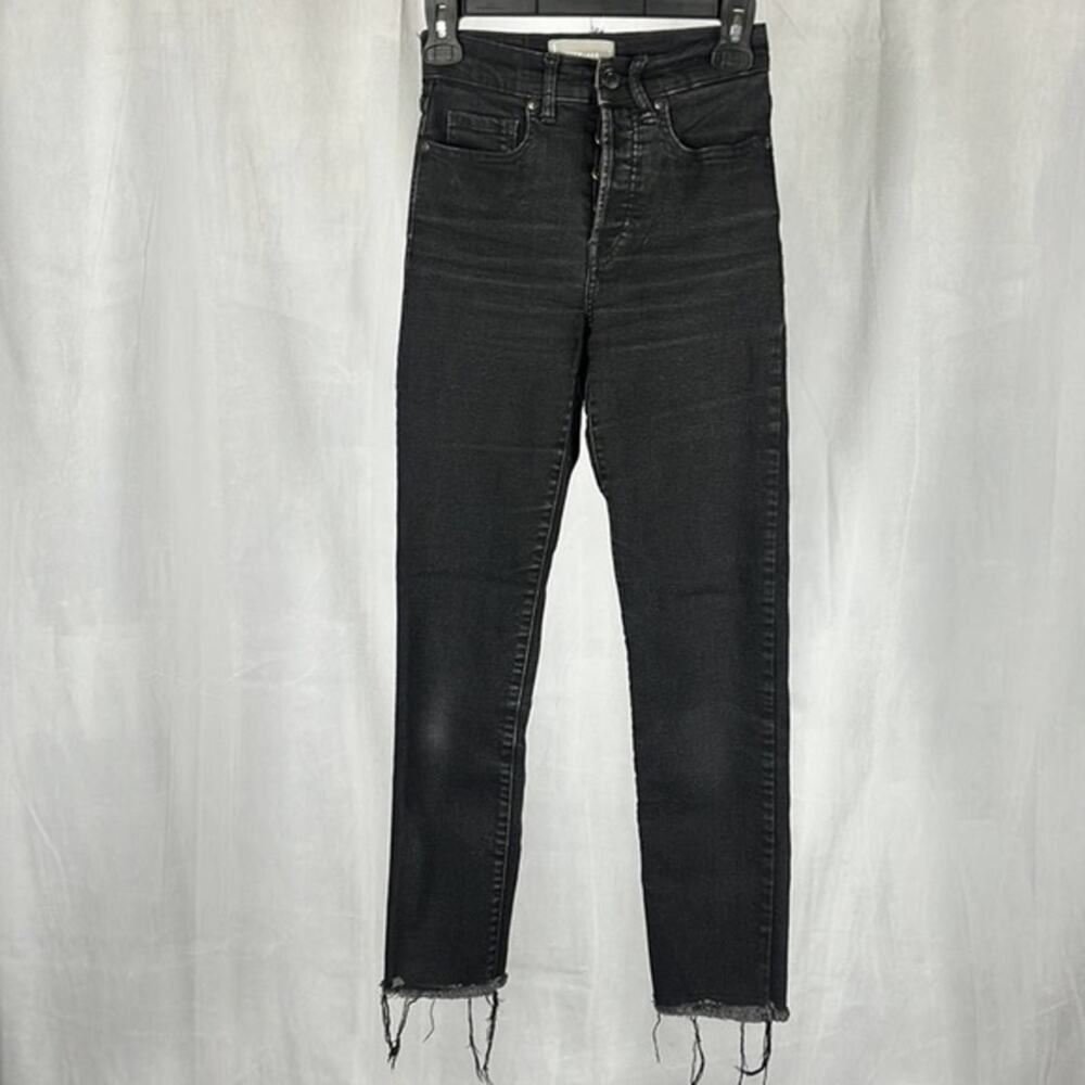 Everlane High Rise Slim Straw Raw Hem Cigarette Jeans in‎ Black. - Picture 2 of 10
